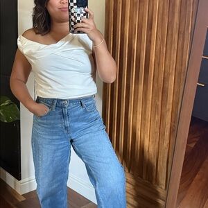 superdown Off-Shoulder Cream Tank Top